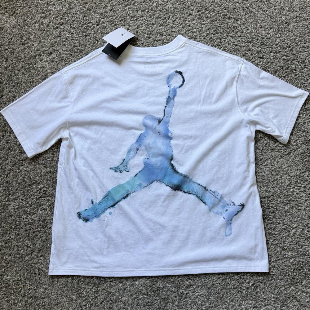 Jordan Woman’s Short Sleev Graphic Poolside GFX white T-shirt Oversized Size L